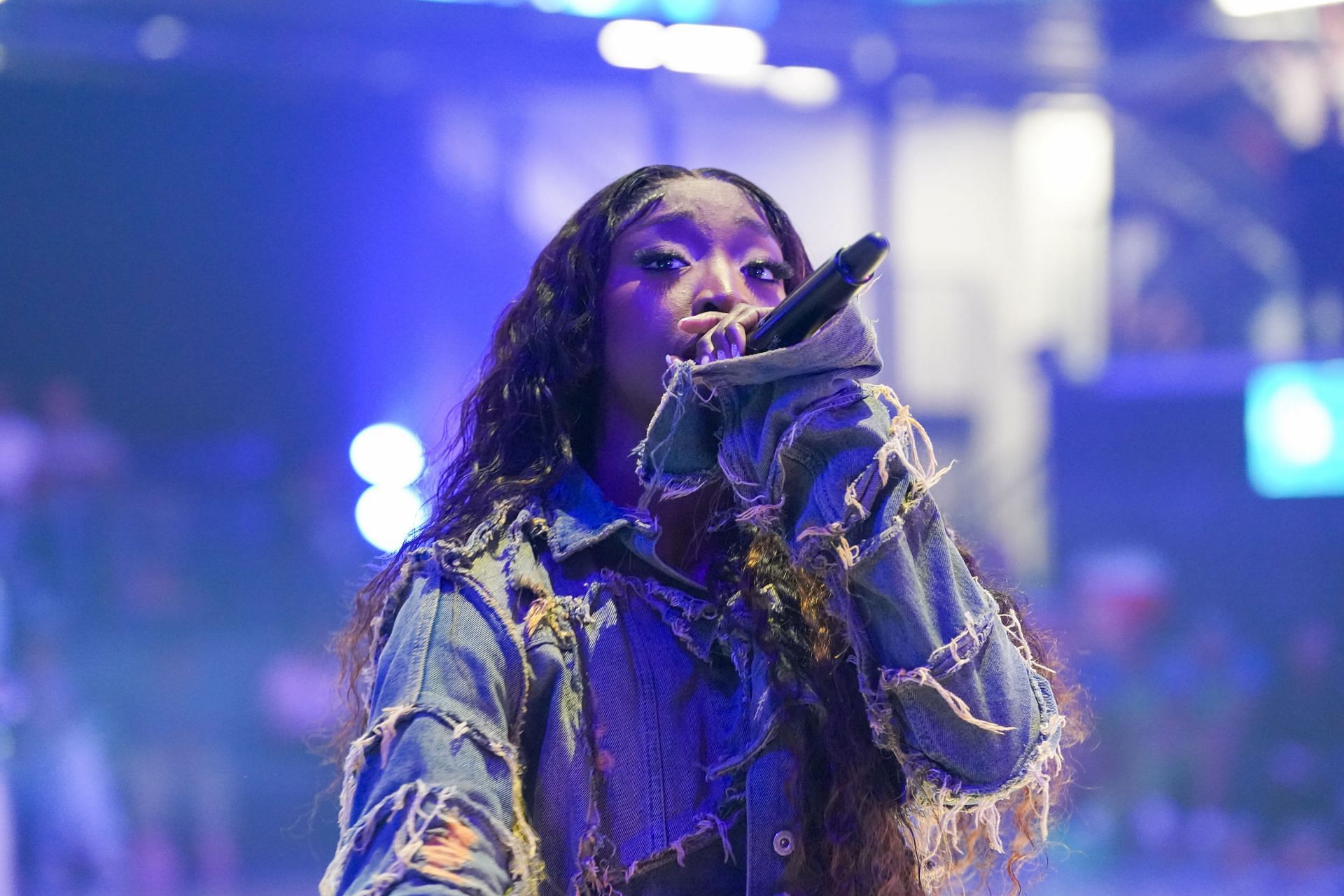 Flau'jae performs during halftime of The Overtime Select Championship game at Overtime Elite Arena on September 15, 2024 in Atlanta, Georgia. Photo: Getty